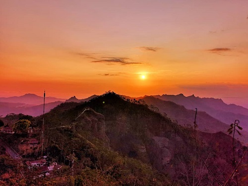 puncak suroloyo kulon progo