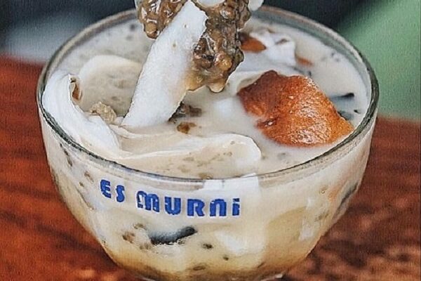 es buah enak di jogja